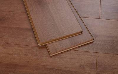 强化复合地板比实木复合地板差在哪儿呢?